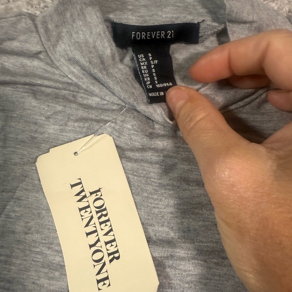 NWT Women’s Forever 21 Gray Bodysuit – Size Small it’s you not me mock neck - Picture 3 of 4